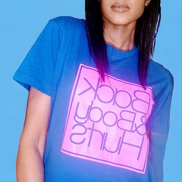 Back and Body Hurts Tee - Picture 4 of 4